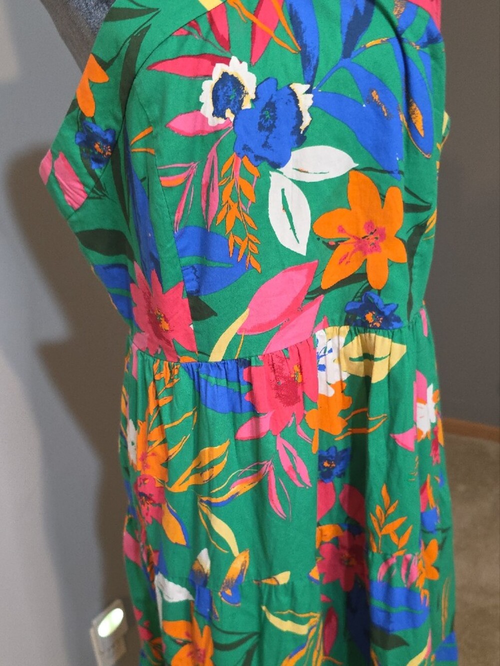 NWT J.Crew Green Tropical Floral Smocked Maxi Dress Cross Back Straps Sz 14 - Picture 5 of 8